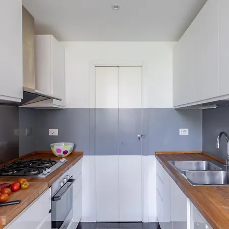 アパート Iflat Colosseum Modern & Peaceful Design *