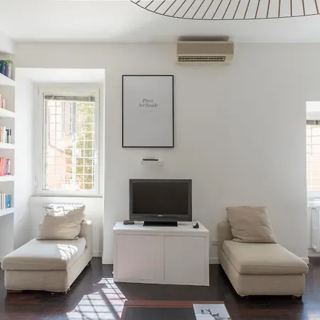 Iflat Colosseum Modern & Peaceful Design Roma